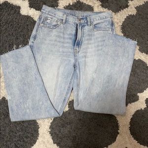 American Eagle Mom Jeans
